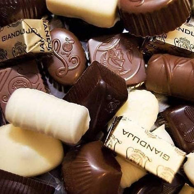 Leonidas Charming Heart Shaped Tin with 9 Piece Assorted Belgian Chocolates 135g freeshipping - Leonidas Kensington