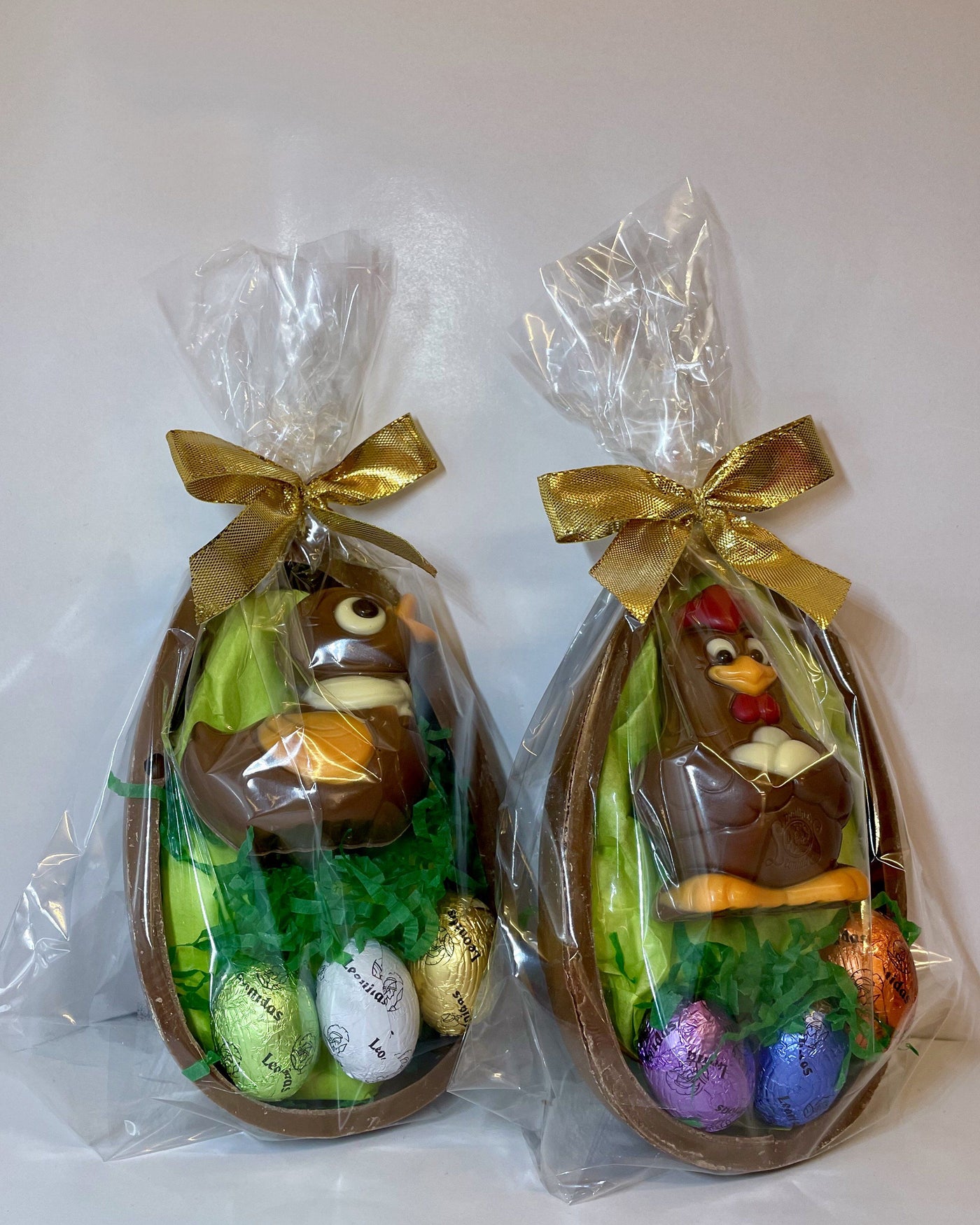 Leonidas Easter Half Milk Chocolate Egg With Novelty & Mini Eggs, 330g freeshipping - Leonidas Kensington