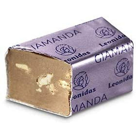 Leonidas Luxury Gianduja Pure Praline, Giantina with fine biscuit and Giamanda with almond pieces Assortment Ballotin Box freeshipping - Leonidas Kensington