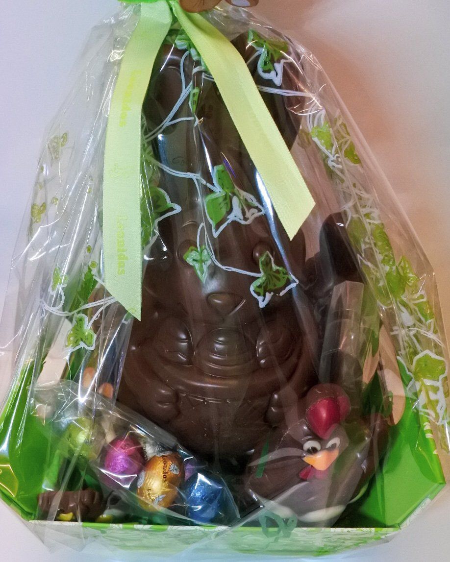 Leonidas Milk Chocolate Bunny’s Easter Hamper - CLICK AND COLLECT ONLY freeshipping - Leonidas Kensington