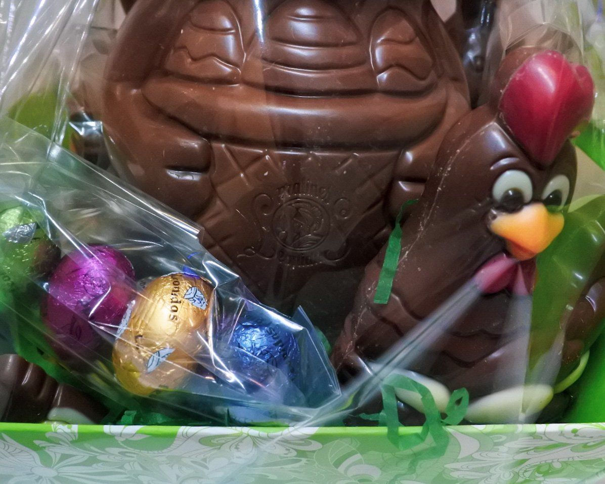 Leonidas Milk Chocolate Bunny’s Easter Hamper - CLICK AND COLLECT ONLY freeshipping - Leonidas Kensington